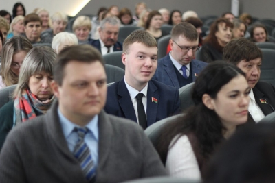 Узнали, кому в Могилевской области назначены профсоюзные стипендии